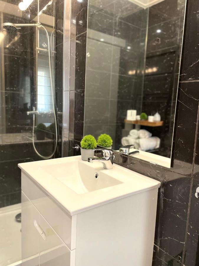 Luxury Apartment In Center Cascais Exteriör bild